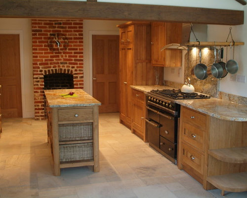 Freestanding kitchen furniture