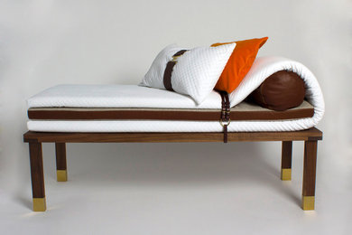 Equestrian Collection - Daybed Champion