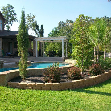 Pergola in Alamo Heights near Downtown San Antonio