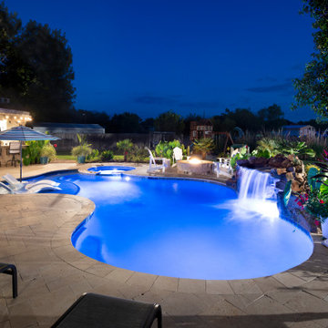 Freeform Kidney Pool: Enhances the Aesthetic of Your Backyard! (Roth)