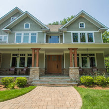 Alvarado Exterior