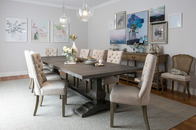Design ideas for a transitional dining room in Melbourne.