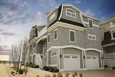 Beach style exterior home photo in New York