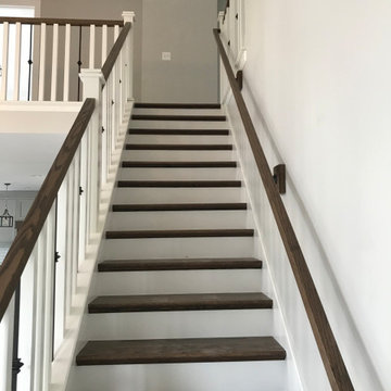 2,400 Sq. Ft 2 Story Craftsman Farm House with full 9' basement Bedford Park, IL