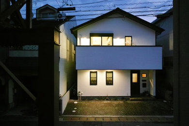 京都にあるシャビーシック調のおしゃれな住まいの写真