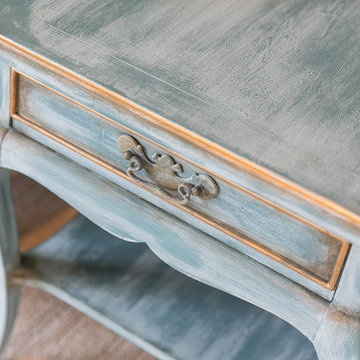 Traditional Home with a Gustavian Twist
