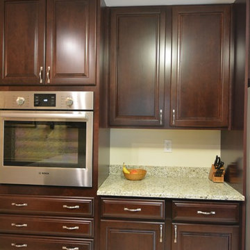 Warm Traditional Kitchen