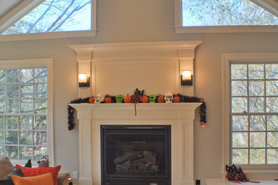 Example of a classic living room design in Boston