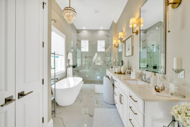 Inspiration for a bathroom remodel in Orlando