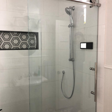 Pickle Smart Shower