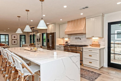 Example of a cottage kitchen design in Austin