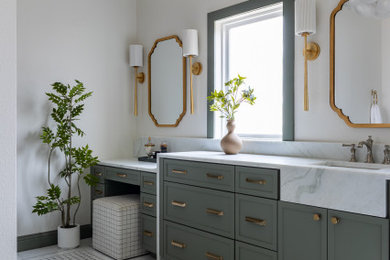 Example of a bathroom design in Dallas