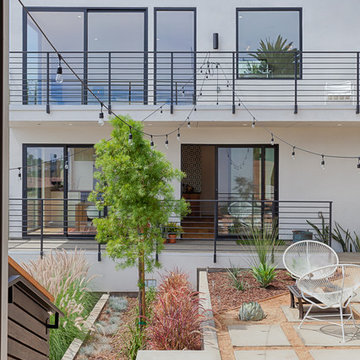 Modern Silver Lake Residence