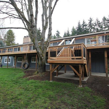 Clyde Hill Clear cedar deck and railing