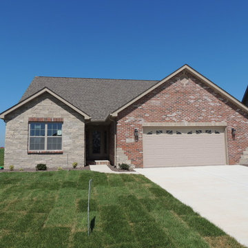 Detached Villa, 1539 New Brunswick, Waterloo, IL