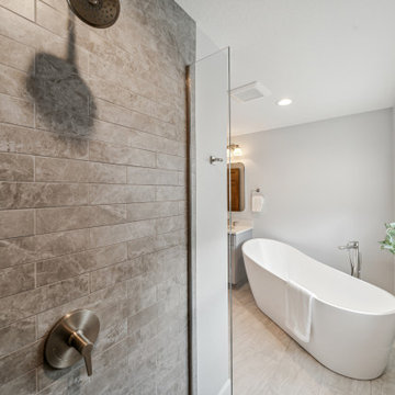 Raleigh Hills Transitional Kitchen & Primary Bath