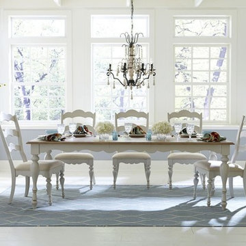 Legacy Classic Sanibel Leg Table Set