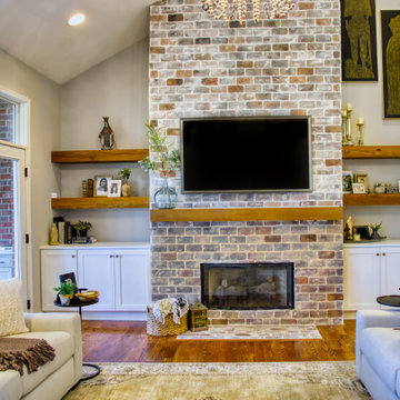 Horseshoe Living Room