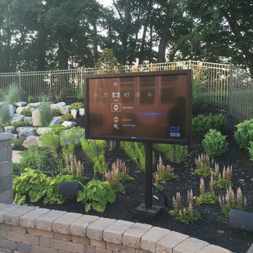 Outdoor Entertainment System