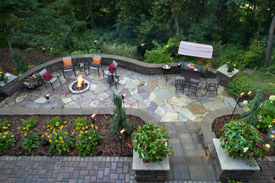 Inspiration for a contemporary patio in Minneapolis.