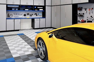 Garage - garage idea in Atlanta