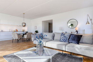 Nybygget lejlighed i Hellerup - minimalistisk luksus