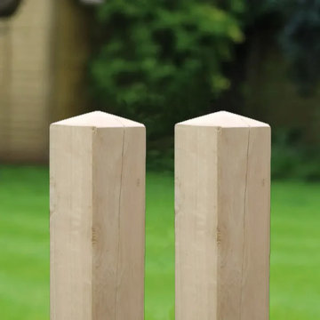 Oak wooden sign posts