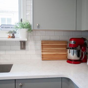 Kitchen Renovation with Slim Shaker Cabinets