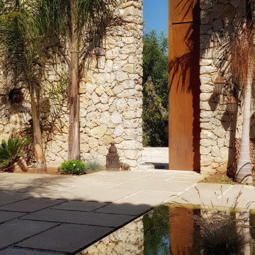 Casa Monserra
