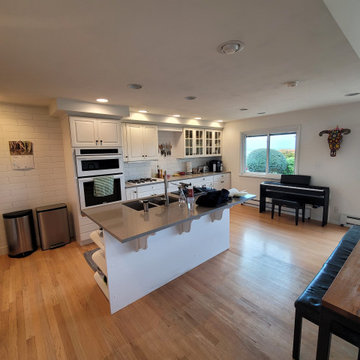 Big Size High-end Luxury Kitchen Remodel in Redmond, WA