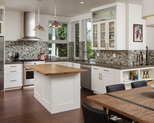 Diamond Toasted Almond Cabinets | Houzz