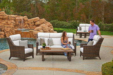 Patio photo in San Diego