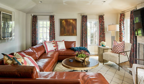 Houzz Tour: Dallas Home Merges Loving Memories and a Softer Touch