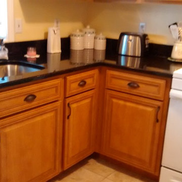 Kitchen Cabinet Refacing and Resurfacing