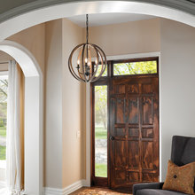 EAST HILL FOYER