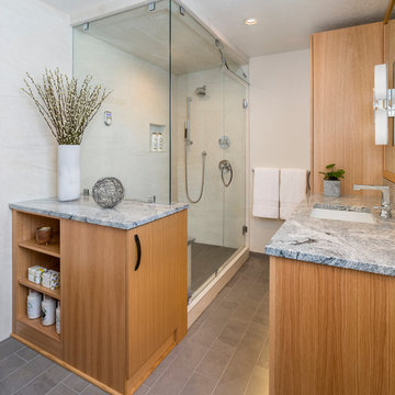 BALD EAGLE LAKE MASTER BATH