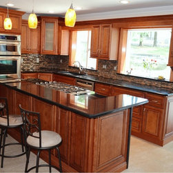 Traditional Kitchen Cabinets - Products