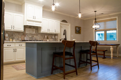 Home design - traditional home design idea in Other