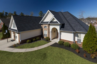 Mid-sized traditional gable roof idea in Birmingham