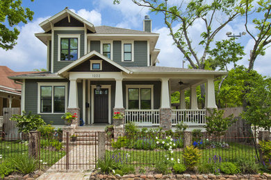 Example of a classic exterior home design in Houston