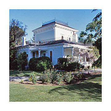 Victorian Remodels: Cedar Mansion