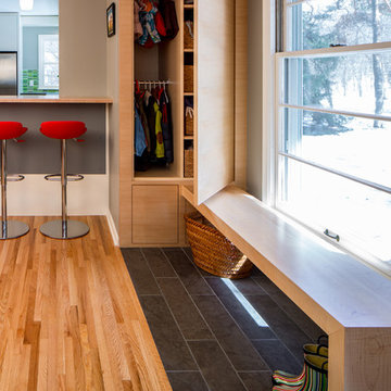 Contemporary Entry