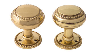Beaded Round Doorknobs And 2"Privacy Rosettes Set
