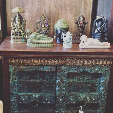 Old Hollywood Glamour Furniture & Decor