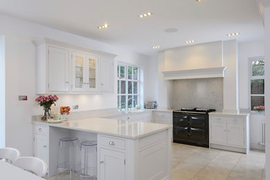 Medium sized traditional kitchen/diner in Other with a double-bowl sink, shaker cabinets, grey cabinets, quartz worktops, black appliances, porcelain flooring and a breakfast bar.