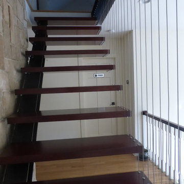 Contemporary floating stair case