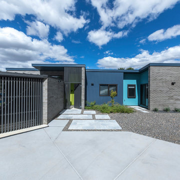 Lyneham House