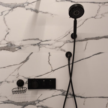 Stunning Masculine-Inspired Bathrooms
