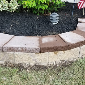 Block Retaining Garden Wall - Cambridge Sigma 8 - Toffee / Onyx with Mocha Cap