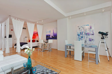 Inspiration for a contemporary dining room remodel in San Diego